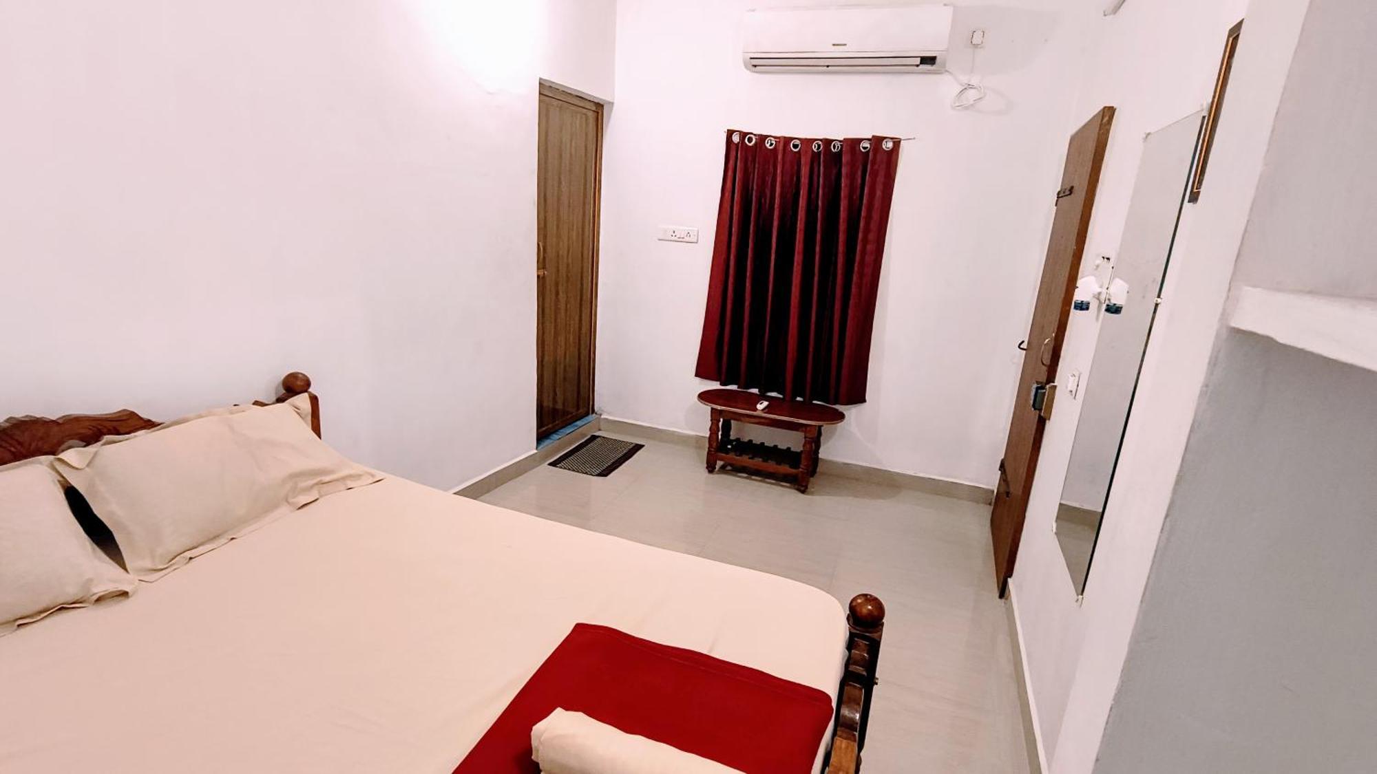 Gt Guest House Virāmpattinam Екстериор снимка